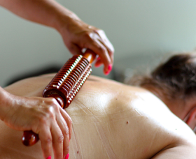 kerala ayurvedic massage